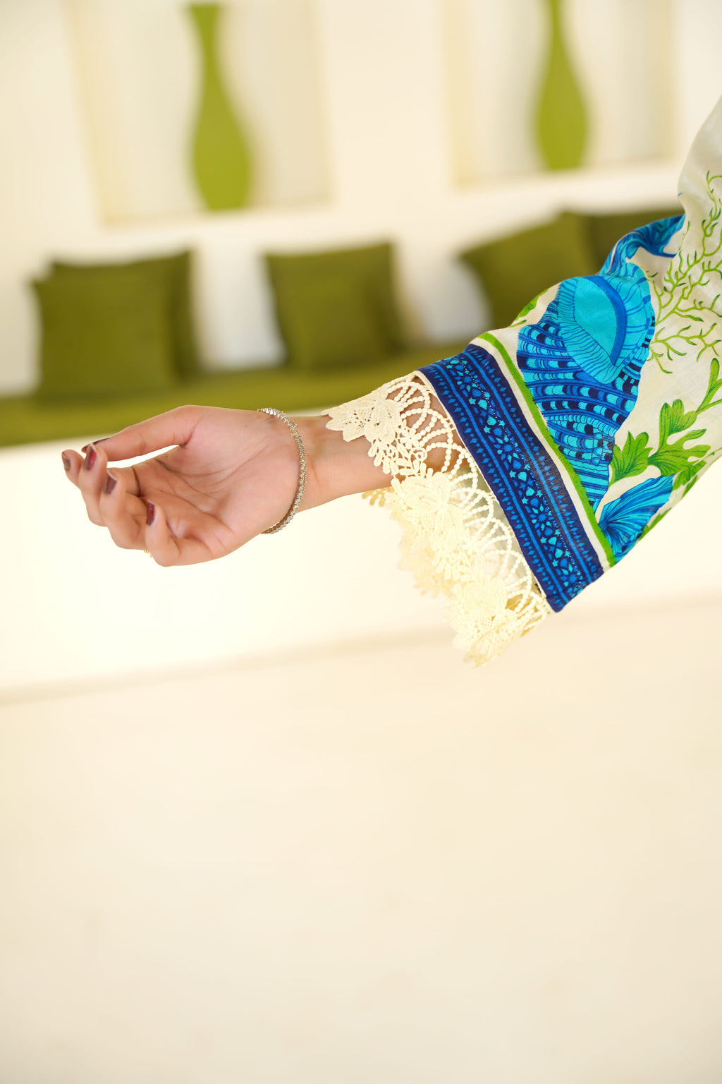 Azure | White & Blue Bold Floral Lawn (3pc)