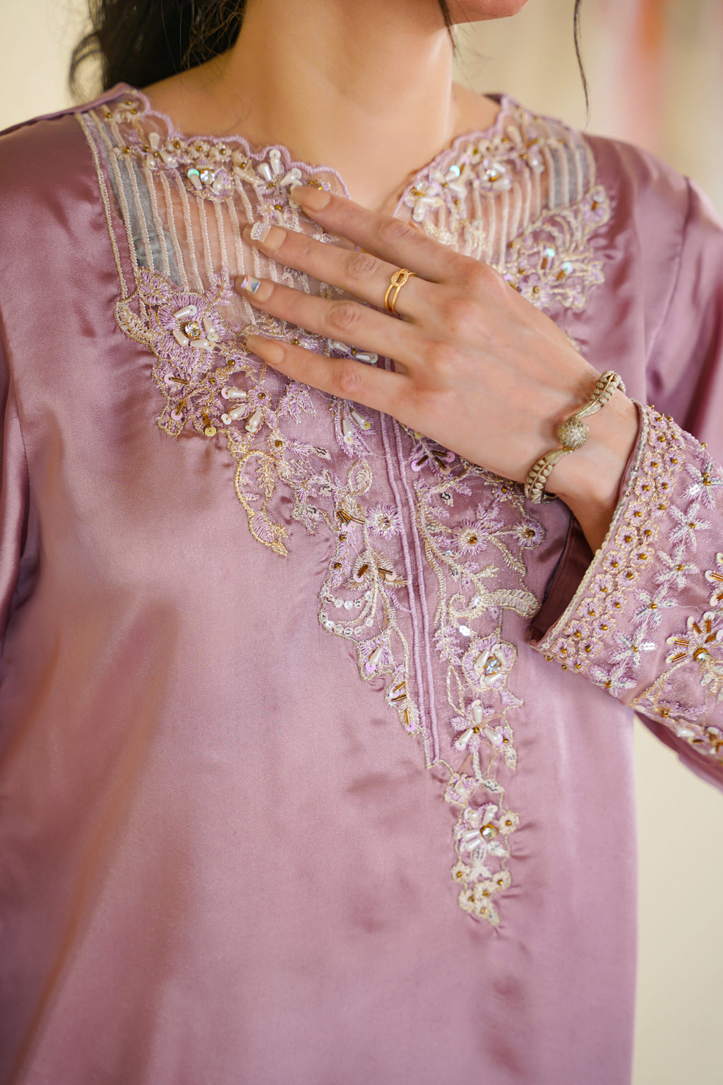 Shaan | Mauve Satin Embroidered (3pc) Premium