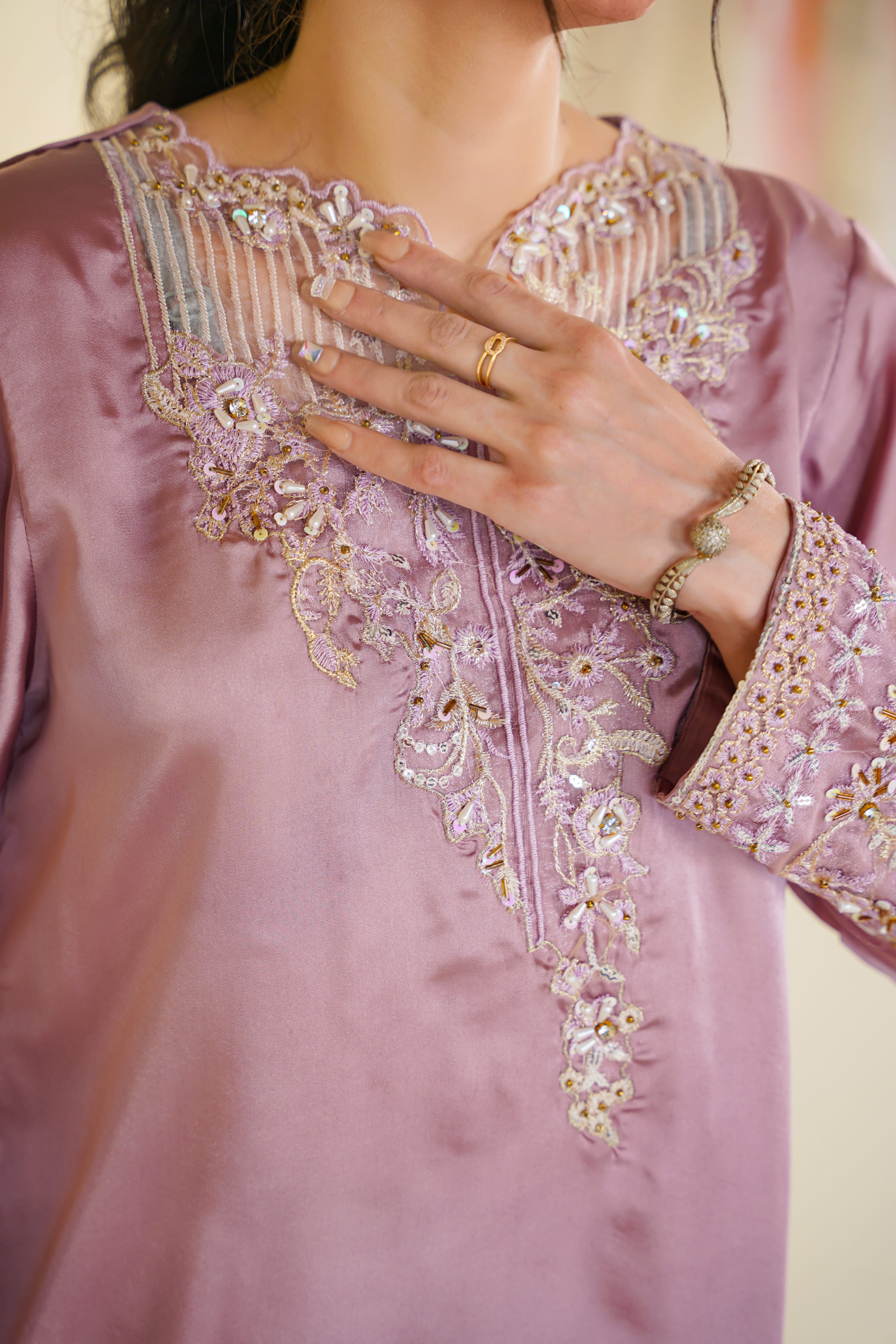 Shaan | Mauve Satin Embroidered (3pc) Premium