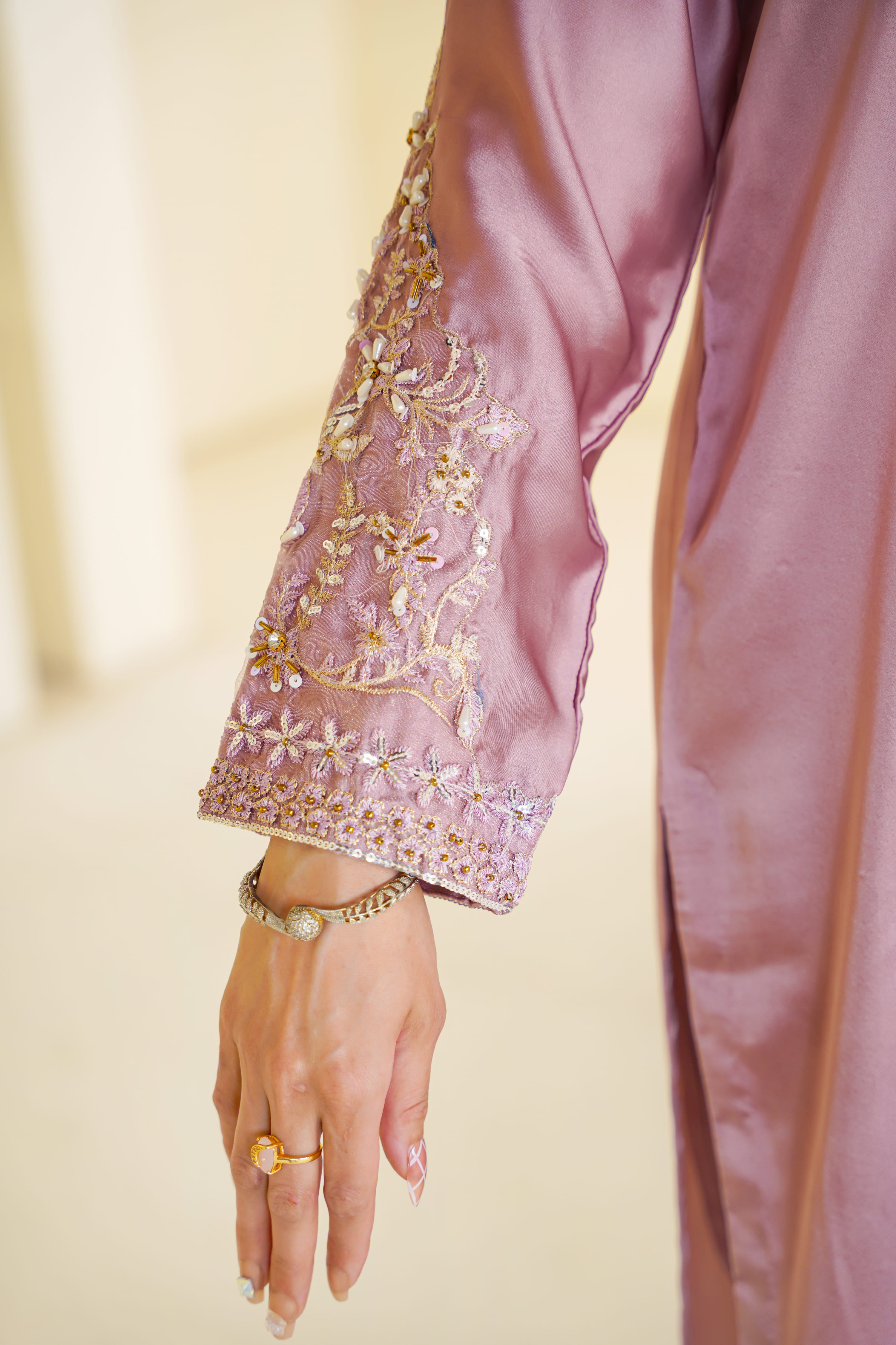 Shaan | Mauve Satin Embroidered (3pc) Premium