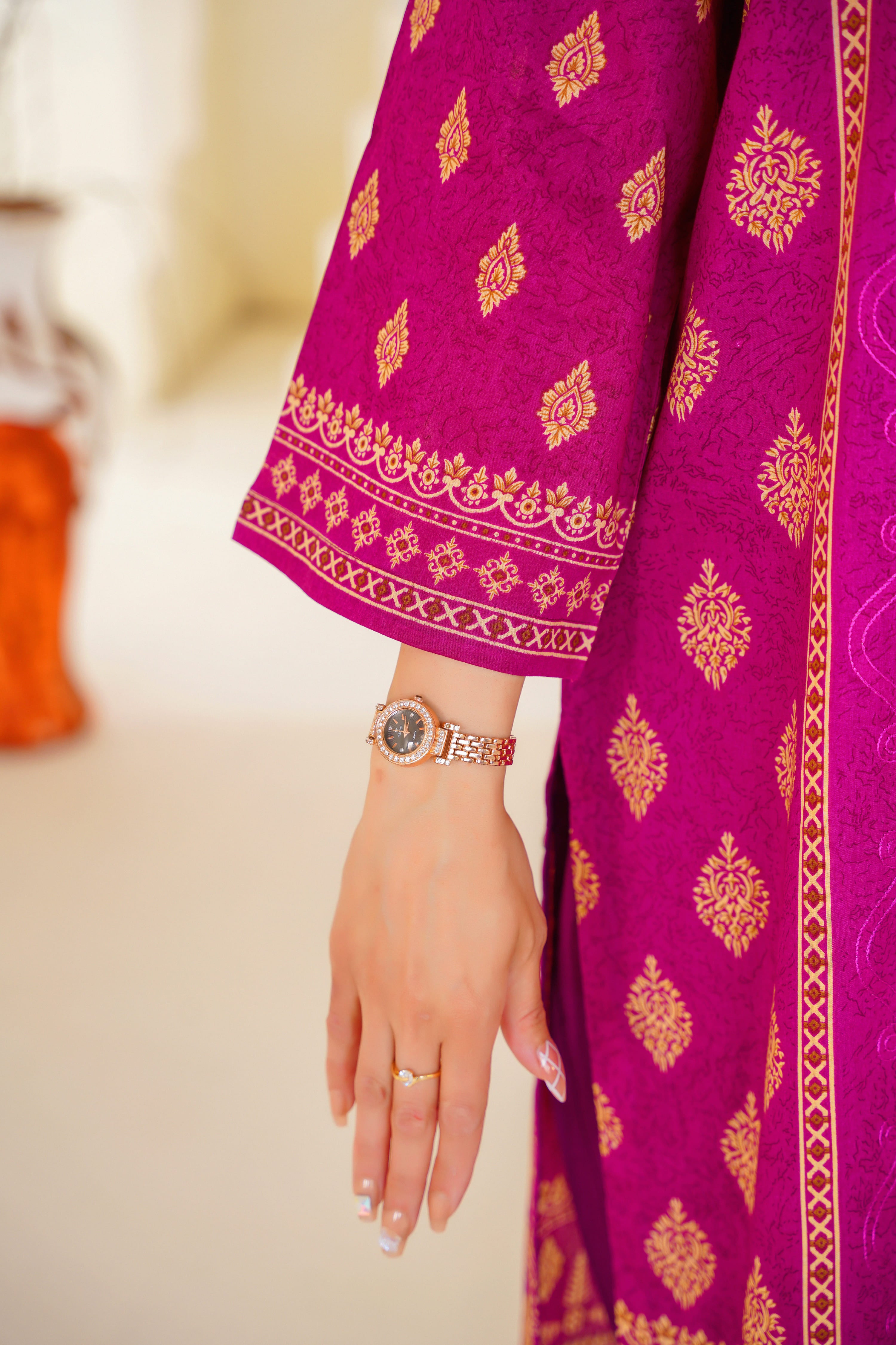 Noor | Magenta Gold Jacquard Suit (3pc)