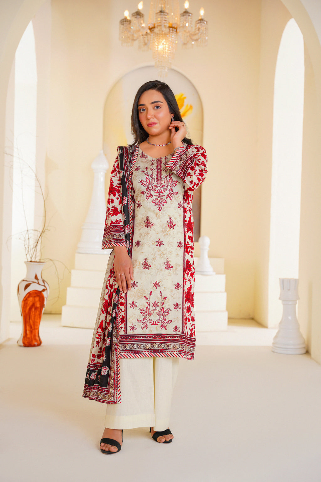 Laila | Embroidered Floral Printed Lawn (3pc)