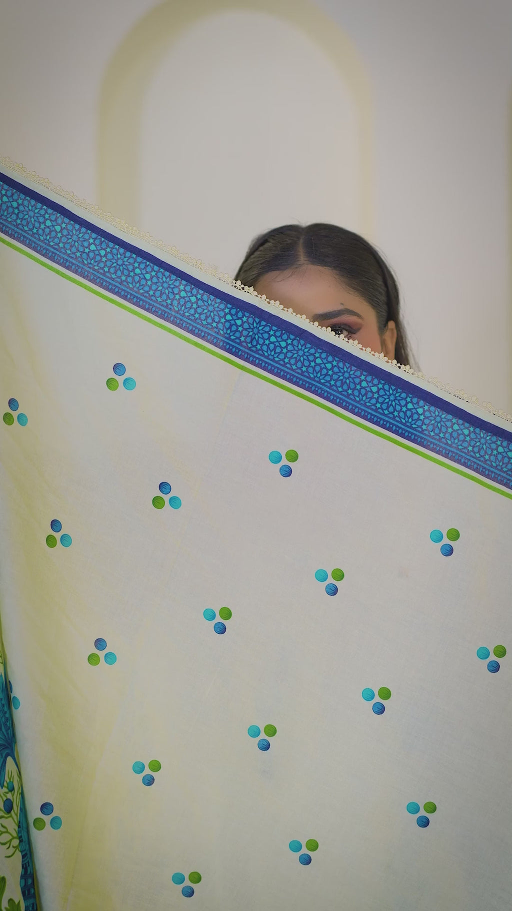 Azure | White & Blue Bold Floral Lawn (3pc)